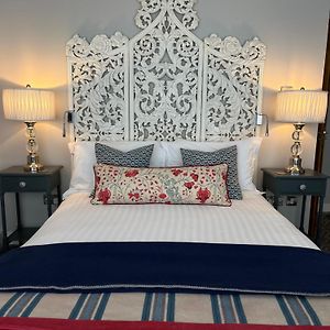 Rooms At Number One